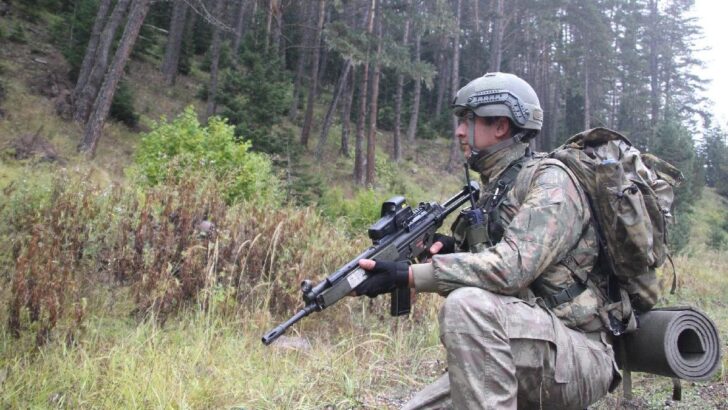 ‘Eren Abluka Operasyonları’nda 12 terörist öldürüldü