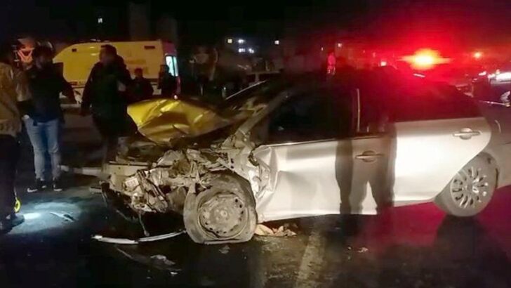 Hakkari’de feci kaza: Biri polis 2 kişi hayatını kaybetti