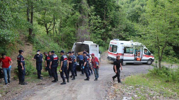 Ormanda tüyler ürperten olay: Simsiyahtı…