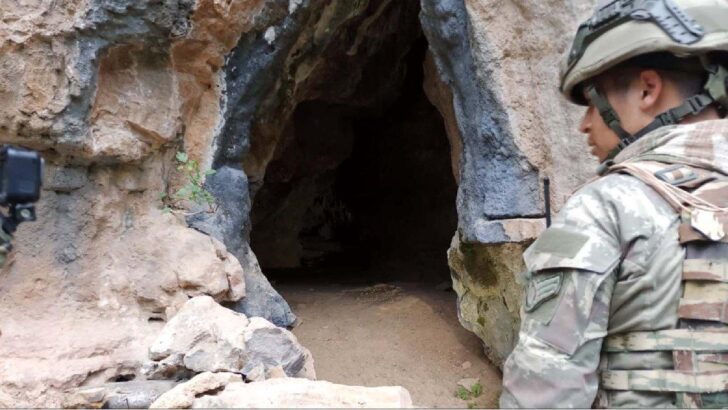 ‘Pençe-Kilit’ bölgesinde teröristlerin silah ve mühimmatı imha ediliyor