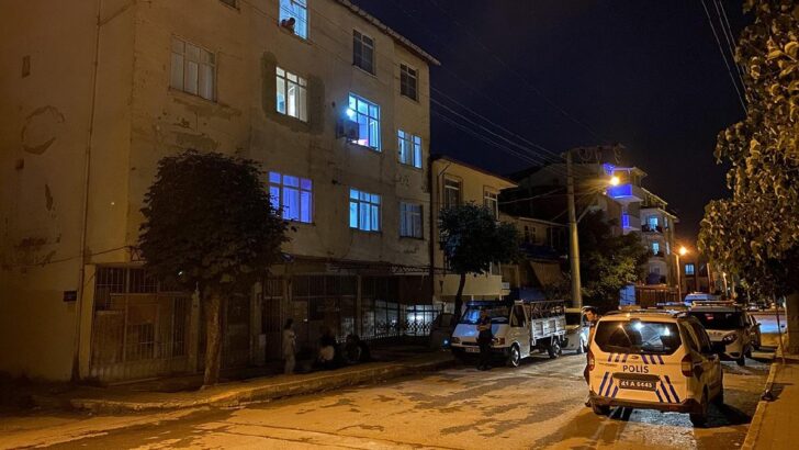 Tartıştığı eşini pencereden attı