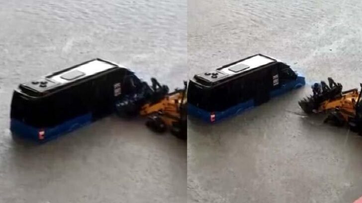 Ankara’da yoğun sağanak: Minibüstekiler böyle kurtarıldı