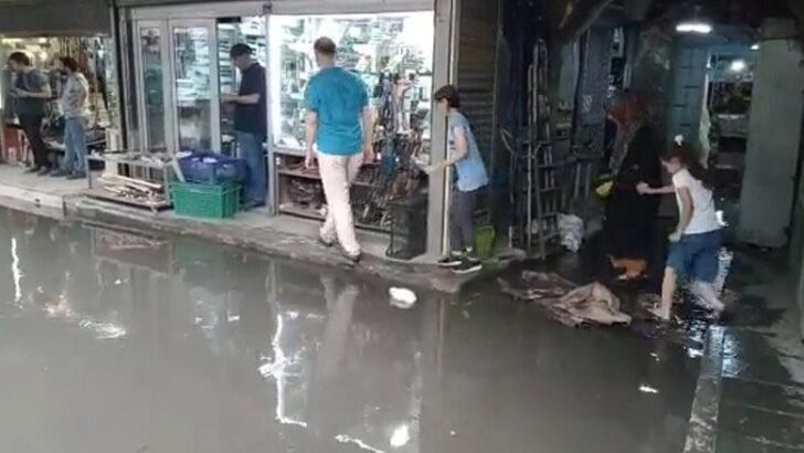 Kayseri’de dolu yağışı hayatı felç etti