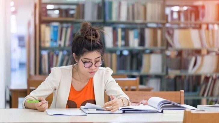 İhsan Doğramacı Bilkent Üniversitesi öğretim görevlisi alıyor