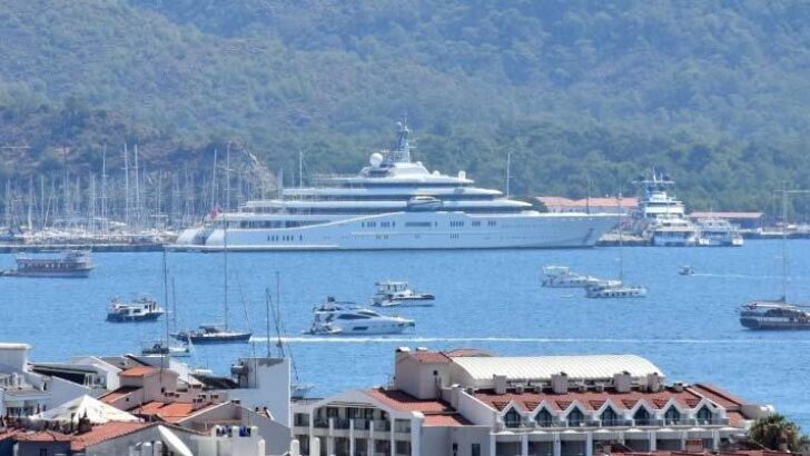 Abramoviç’in ultra lüks yatı Marmaris’te