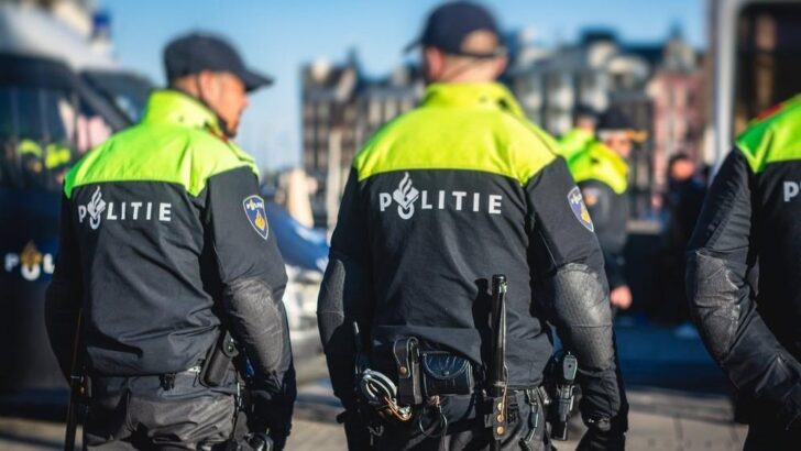 Hollanda’da kamyon, sokak partisine daldı: 4 ölü, 8 yaralı