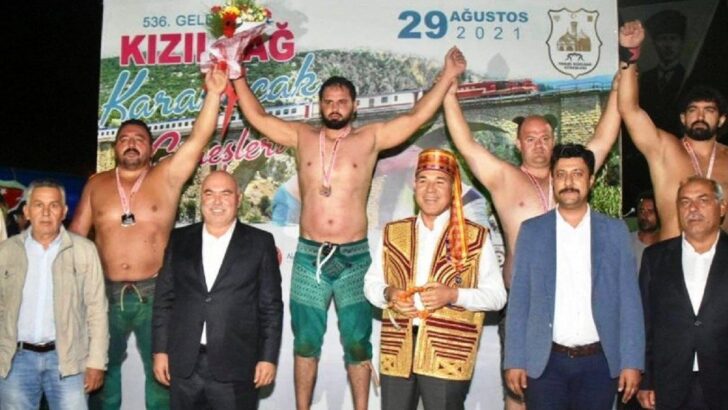 Kayıp altın kemer iddiasında açıklama: Mahkeme sonucu bekleniyor