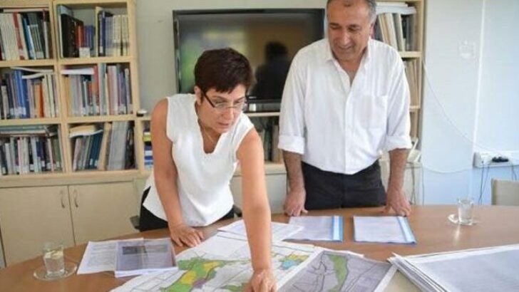 Ankara Mimarlar Odası Başkanı Tezcan Karakuş memuriyetten çıkarıldı