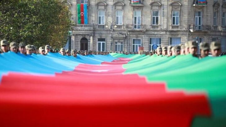 Azerbaycan’ın Paris Büyükelçiliğine saldırı