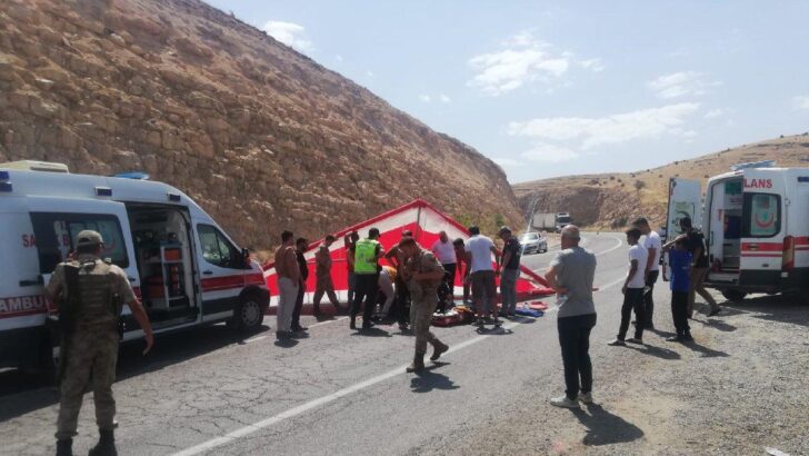 Batman’da yelken kanat karayoluna düştü: 2 ölü