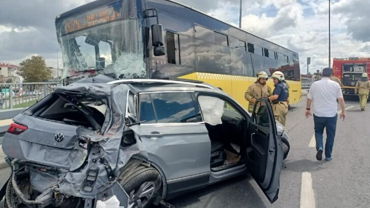 İstanbul’da İETT otobüsü çok sayıda araca çarptı