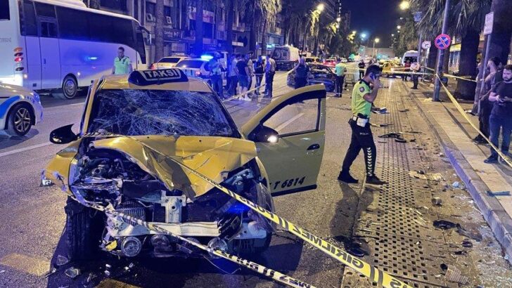 İzmir’de kağıt toplayan yaşlı adama taksi çarptı, kurtarılamadı