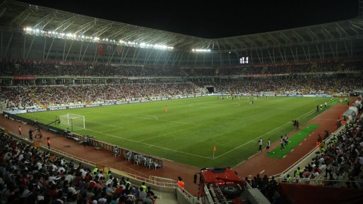 UEFA’dan Sivasspor’a ceza