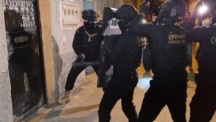 Adana’da IŞİD operasyonu: 7 gözaltı