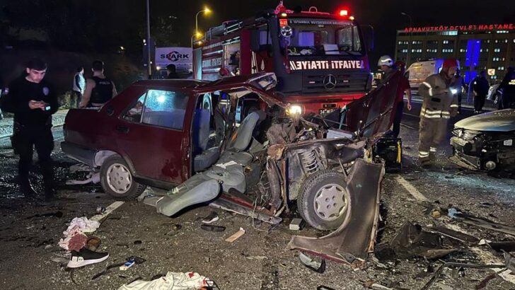 Arnavutköy’de trafik kazası: 1 ölü, 8 yaralı