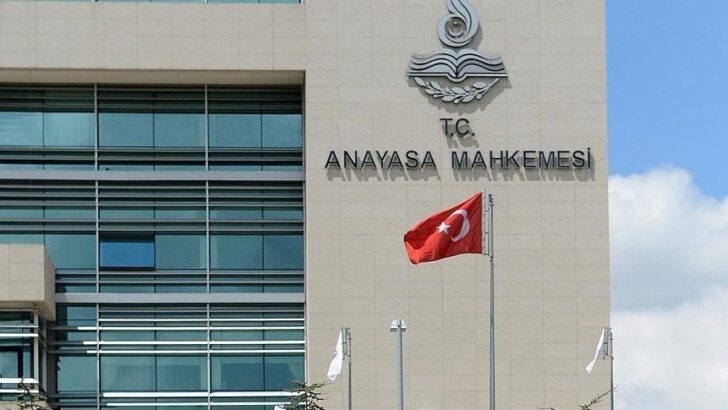 AYM, HDP’ye savunma için 30 günlük ek süre verdi