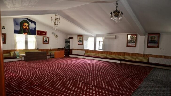 Cemevleriyle ilgili teklif Meclis’e sunuldu