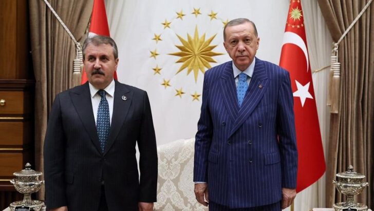 Cumhurbaşkanı Erdoğan, Mustafa Destici’yi kabul etti