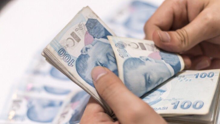 “Hızır Aleyhisselam paranı geri verecek” diyerek dolandırdı