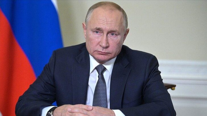 Putin: Nükleer silahı her zaman kullanma tehlikesi var