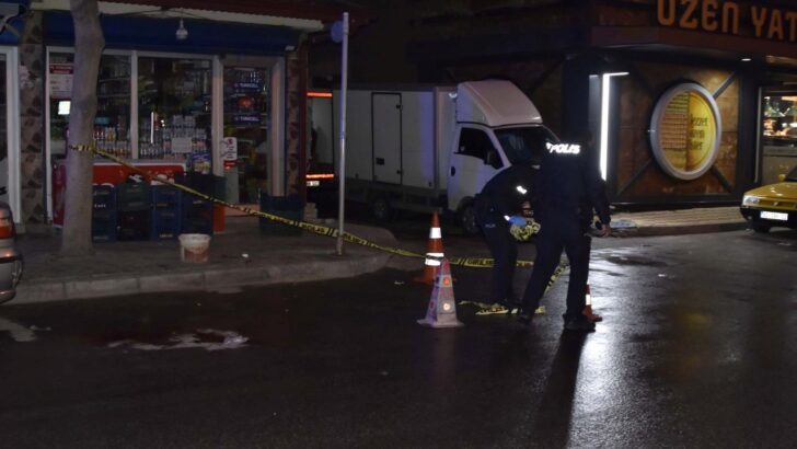 Boşanma aşamasındaki kocası tarafından çocuğunun gözü önünde öldürüldü