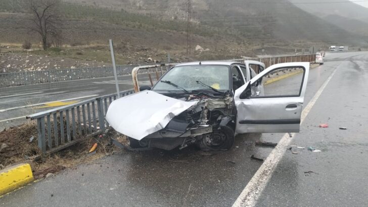 Erzincan’da trafik kazasında ölen anneden alınan bebekten acı haber