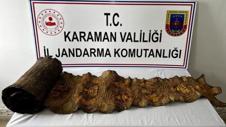Karaman’da yakalandı, piton derisine İbranice yazı