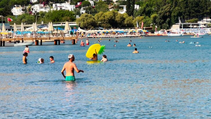 Bodrum’da yaza devam | Sonbaharda deniz keyfi