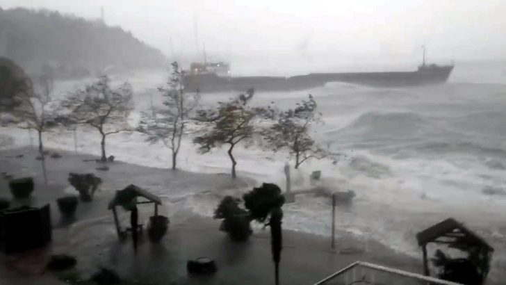 Zonguldak’ta batan geminin son görüntüsü