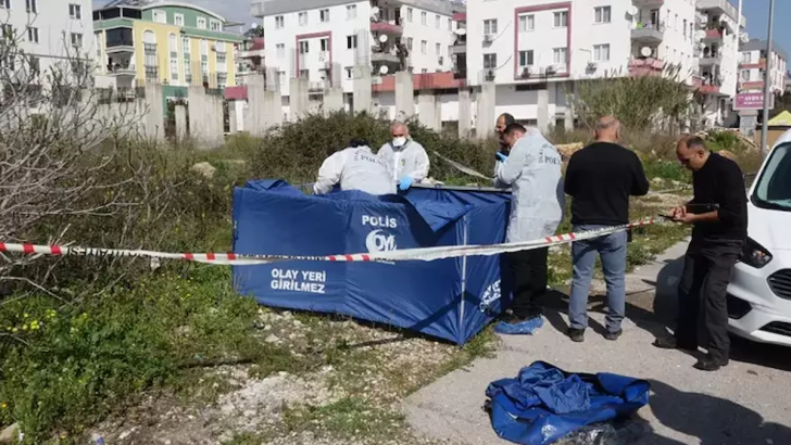 Çalılıkların arasındaki kadın cesedinin kimliği tespit edildi