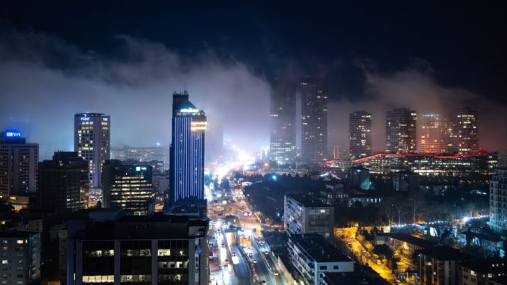 İstanbul’da sis etkili oluyor