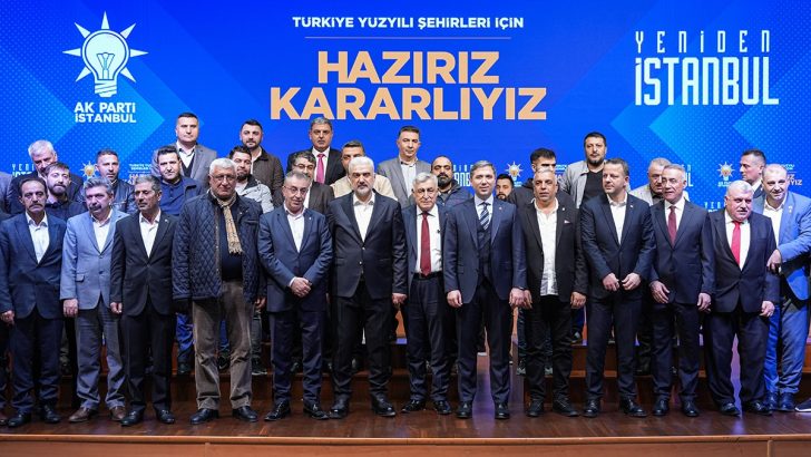 CHP’den istifa eden 400 kişi AKP’ye katıldı
