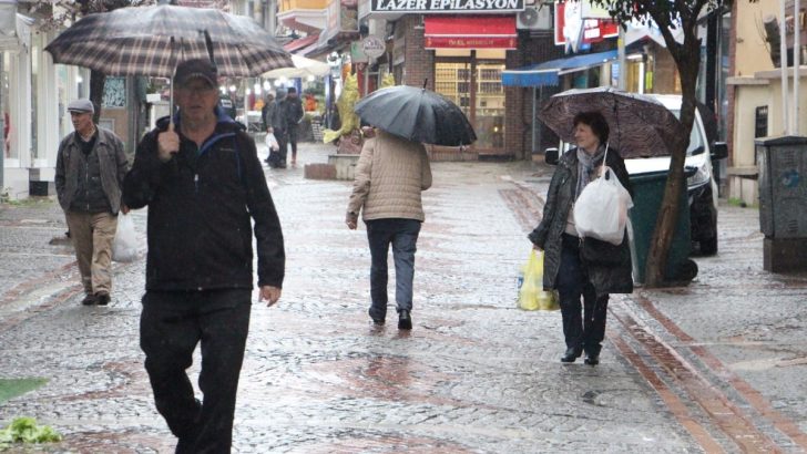 Sağanak yağış Trakya’da etkili oldu