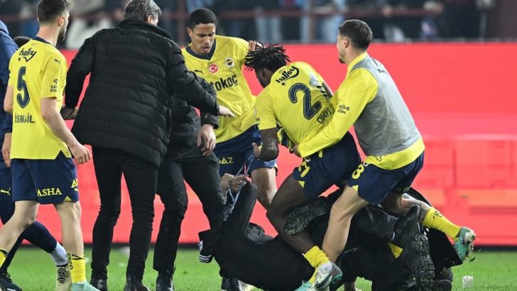 Trabzonspor-Fenerbahçe maçı sonrası yaşananlarla ilgili Bakan Yerlikaya’dan açıklama