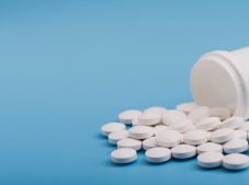 Ağrı kesici kullananlar dikkat! Otizme yol açtığı ortaya çıktı