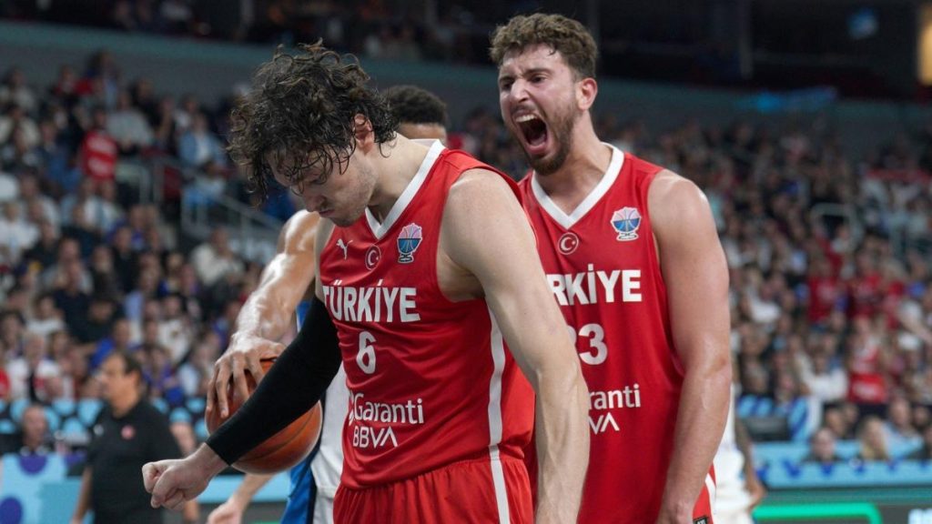 Hedefimiz şampiyonluk! 12 Dev Adam’ın rakibi Almanya…