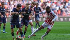 Zorlu maçta Antalyaspor, Samsunspor’u mağlup etti