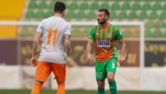 Alanyaspor, Metaloglobus Bükreş’i iki golle geçti