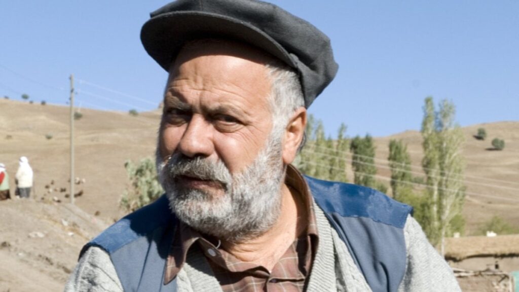 Ali Tutal beyin kanaması geçirdi, yoğun bakıma alındı