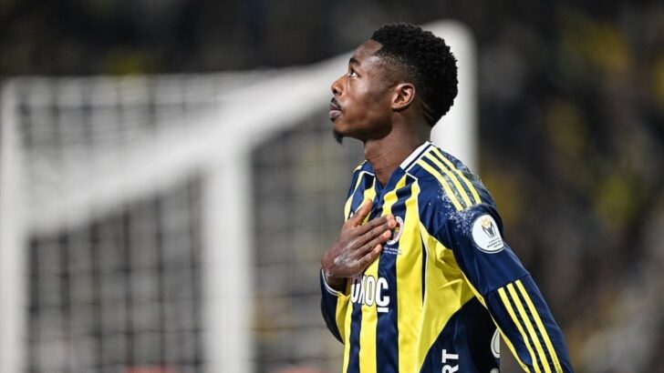 Anthony Musaba, gözyaşlarına hakim olamadı