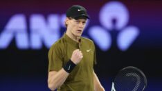 Avustralya Açık’ta Jannik Sinner ve Elena Rybakina üçüncü tura çıktı