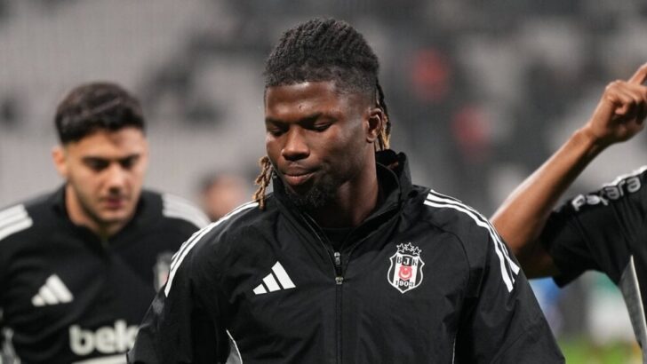 Beşiktaş’a El Bilal Toure’den kötü haber!