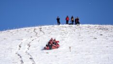 Erzurum’da dondurucu soğukta macera