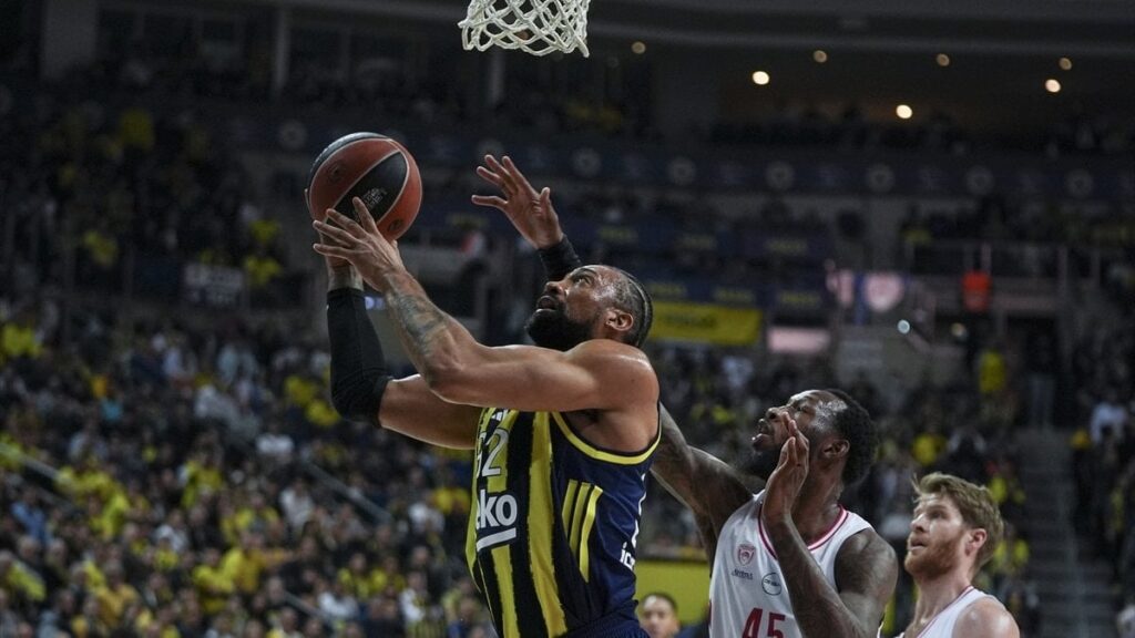 Fenerbahçe, Olympiakos’a şans tanımadı