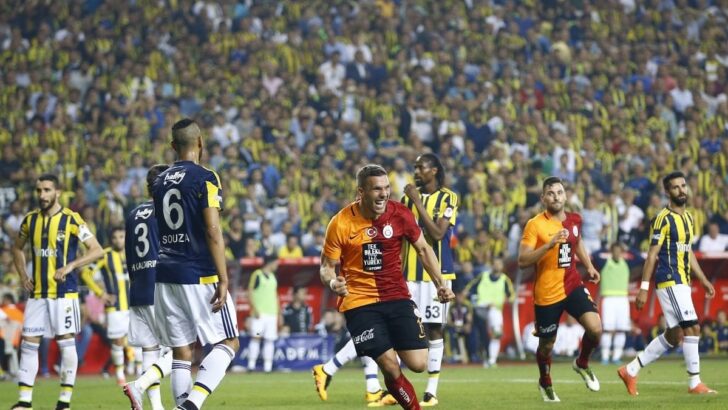 Galatasaray, kupa finallerinde Fenerbahçe’ye üstün