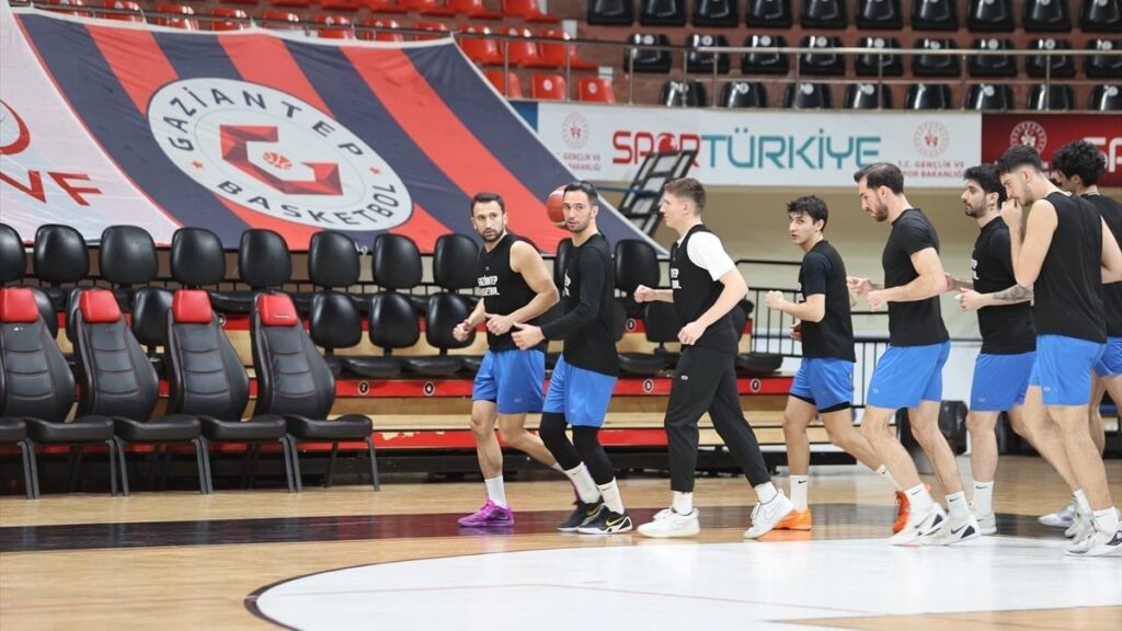 Gaziantep Basketbol, zirveden inmeyi istemiyor