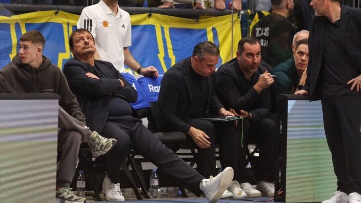 İsrail’de Ergin Ataman’a çirkin saldırı