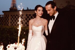 Melisa Aslı Pamuk eşi Yusuf Yazıcı’nın ve oğlu Mylan bir yaşına girdi