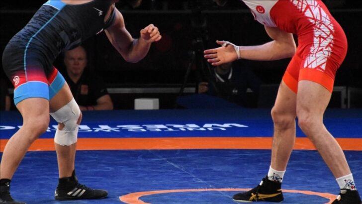 Milli güreşçiler, sezona Rusya’da başlayacak