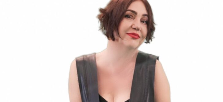 Nazan Öncel’den evlilik sözleşmesi sorularına tepki: Gelinimin haysiyetiyle oynamam